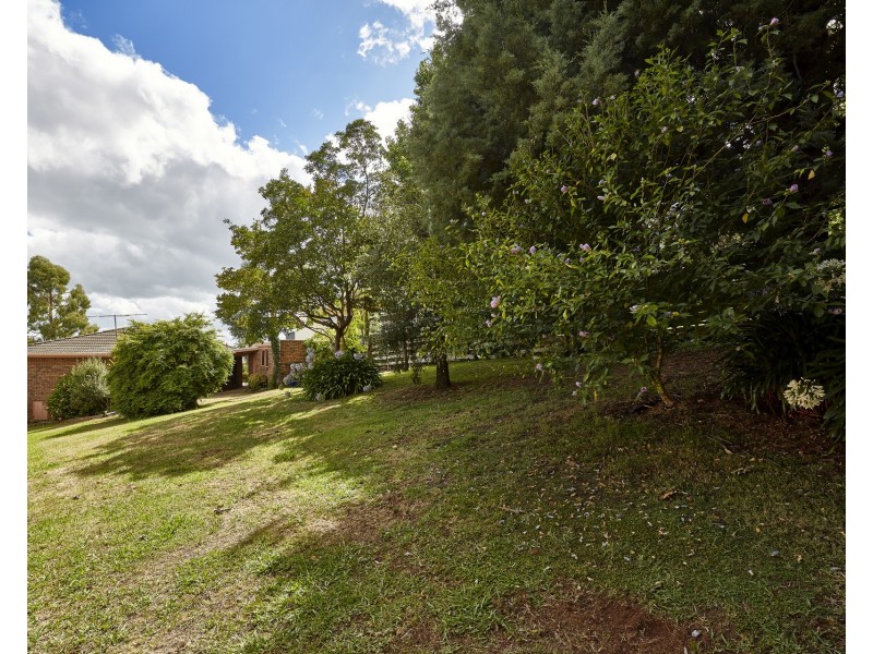 72 McNeilly Road, Drouin VIC 3818