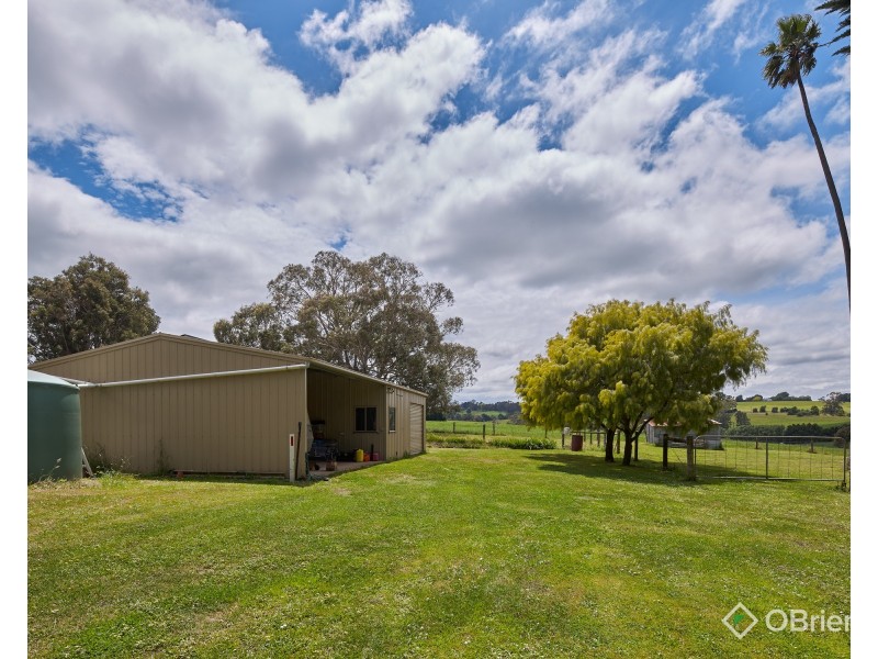 54 Anderson Road, Jindivick VIC 3818