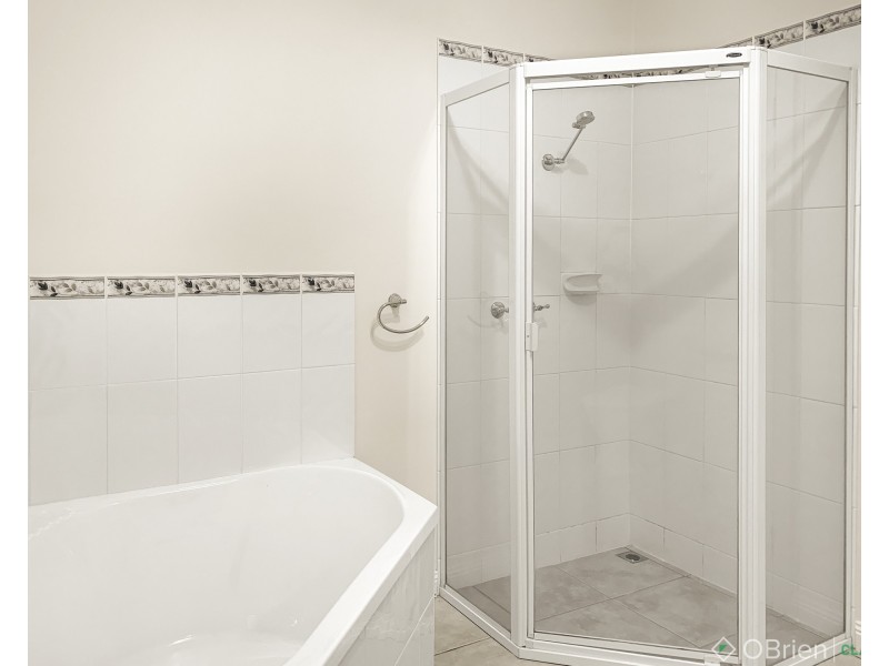 39 Witton Street, Warragul VIC 3820