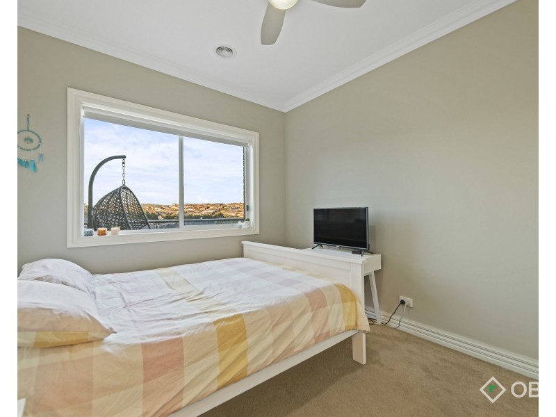 7 Kristan Court, Drouin VIC 3818