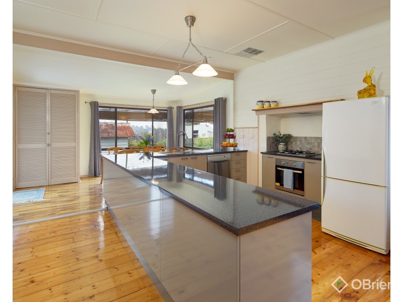 41 Brandy Creek Road, Warragul VIC 3820
