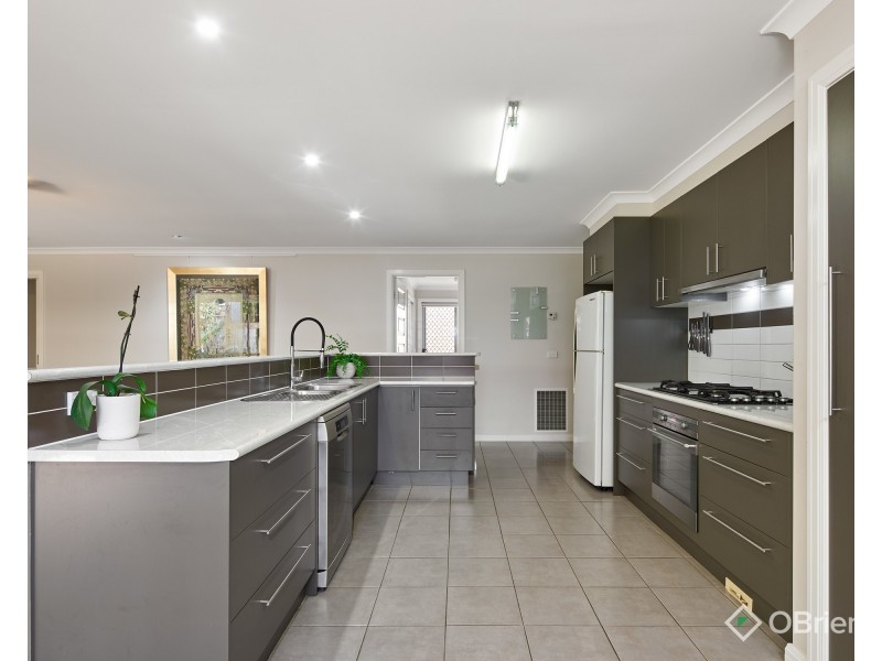 30 Howard Street, Warragul VIC 3820