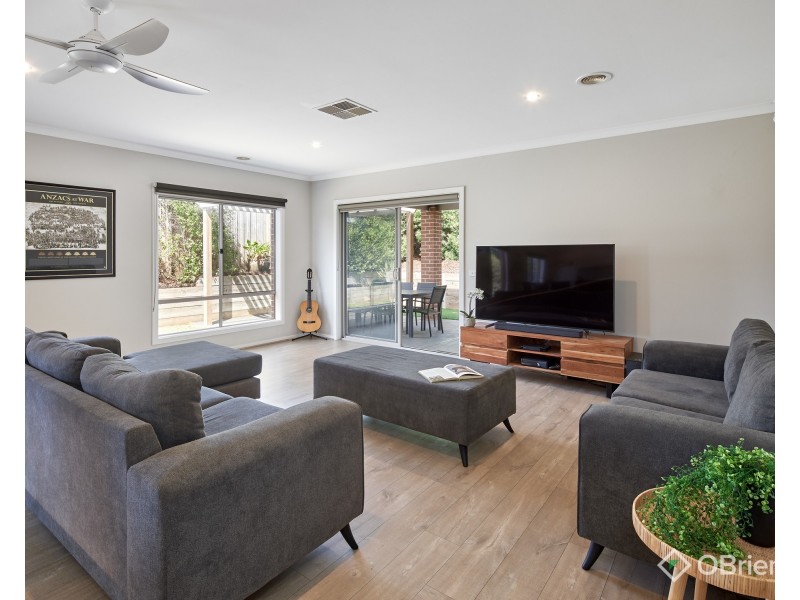 12 Maidenhair Drive, Warragul VIC 3820