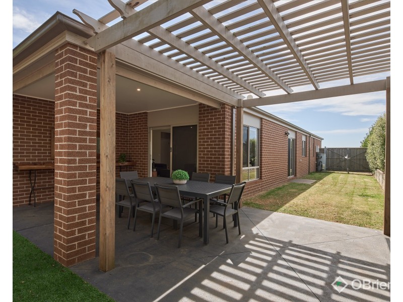 12 Maidenhair Drive, Warragul VIC 3820