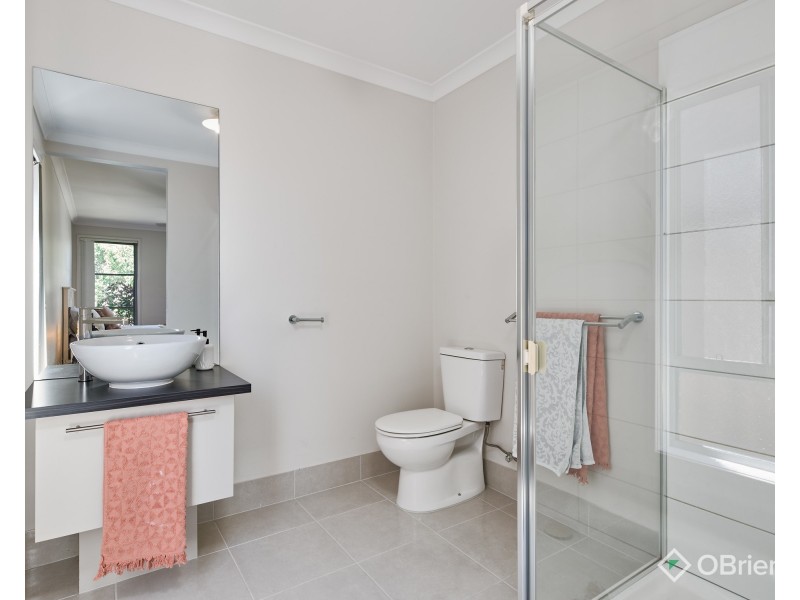 44 Summerhill Boulevard, Drouin VIC 3818
