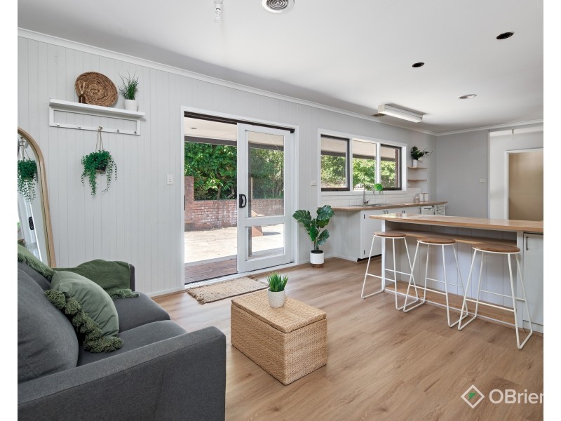 30 Waddell Road, Drouin VIC 3818