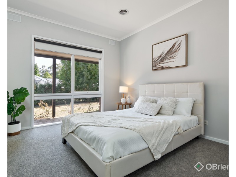 30 Waddell Road, Drouin VIC 3818