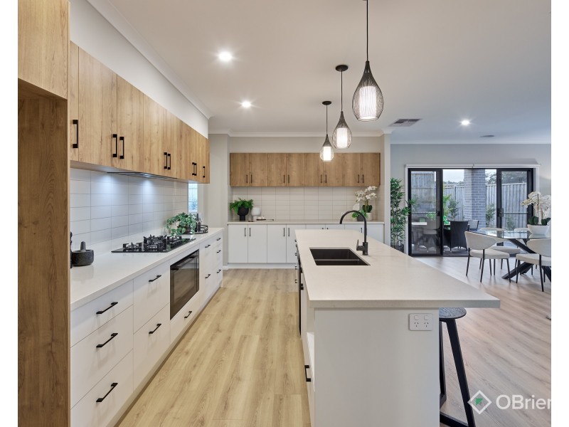 39 Kurrajong Road, Warragul VIC 3820