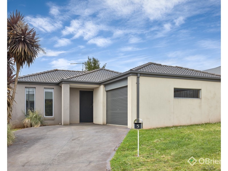 5 Leigh Court, Drouin VIC 3818