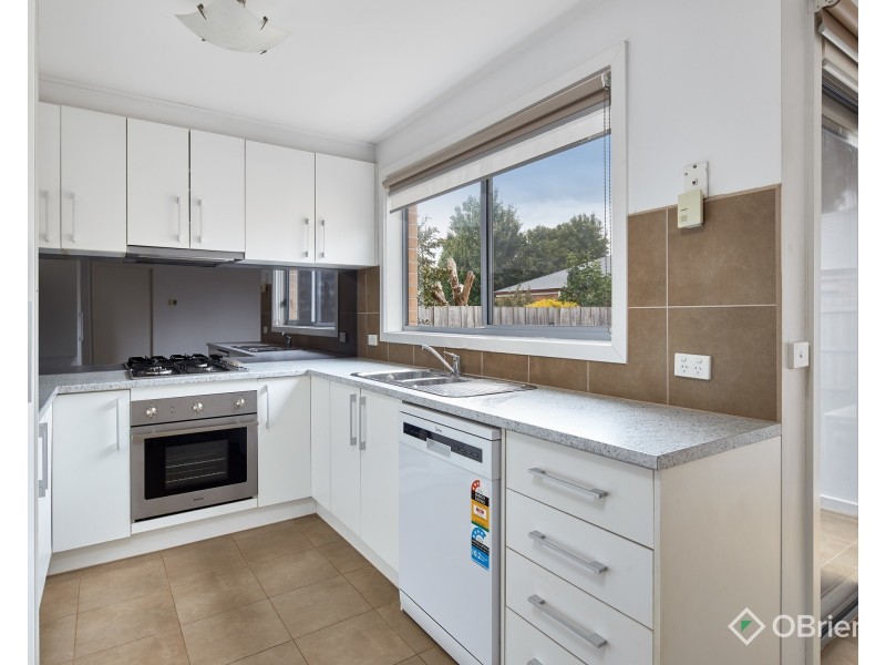 5 Leigh Court, Drouin VIC 3818