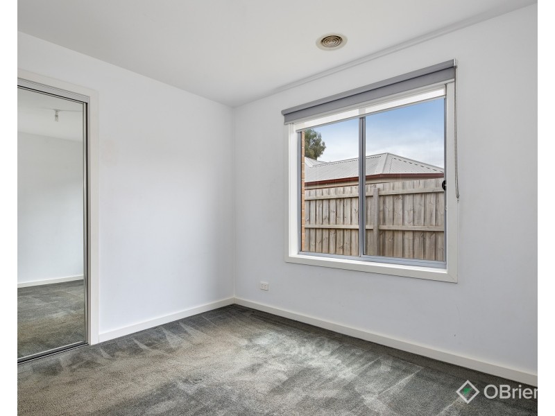 5 Leigh Court, Drouin VIC 3818