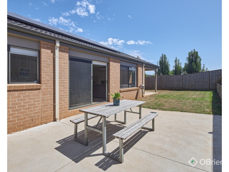 20 Buckland Drive, Warragul VIC 3820