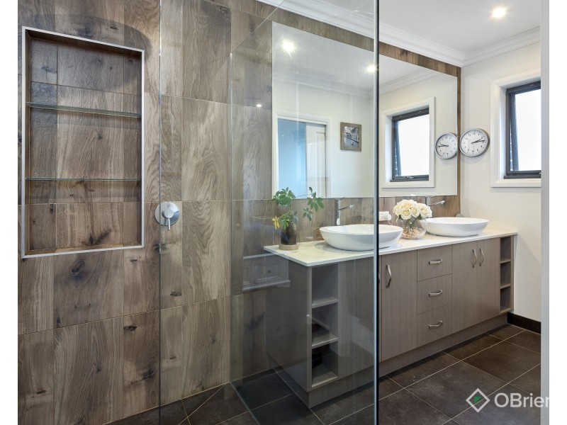 42 Collingwood Drive, Trafalgar VIC 3824