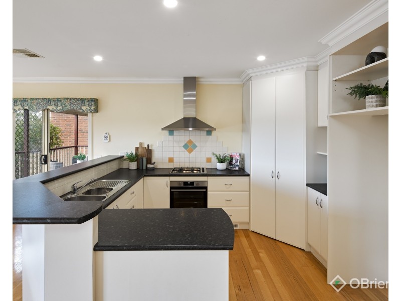 5 Nicolas Court, Warragul VIC 3820