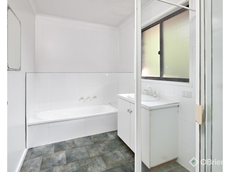 2/137 Brandy Creek Road, Warragul VIC 3820