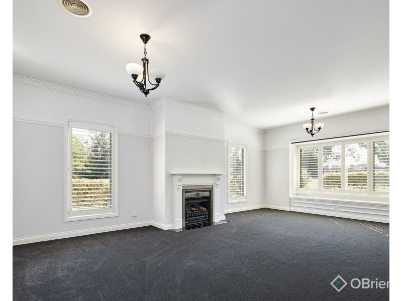 58 Fairway Drive, Drouin VIC 3818