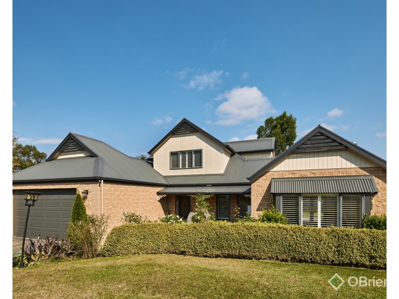 58 Fairway Drive, Drouin VIC 3818