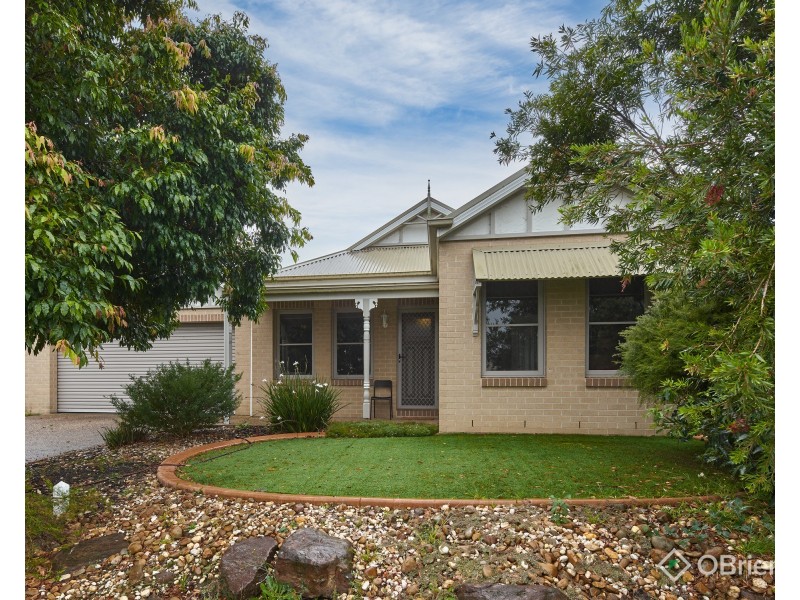 112 Cook Street, Drouin VIC 3818