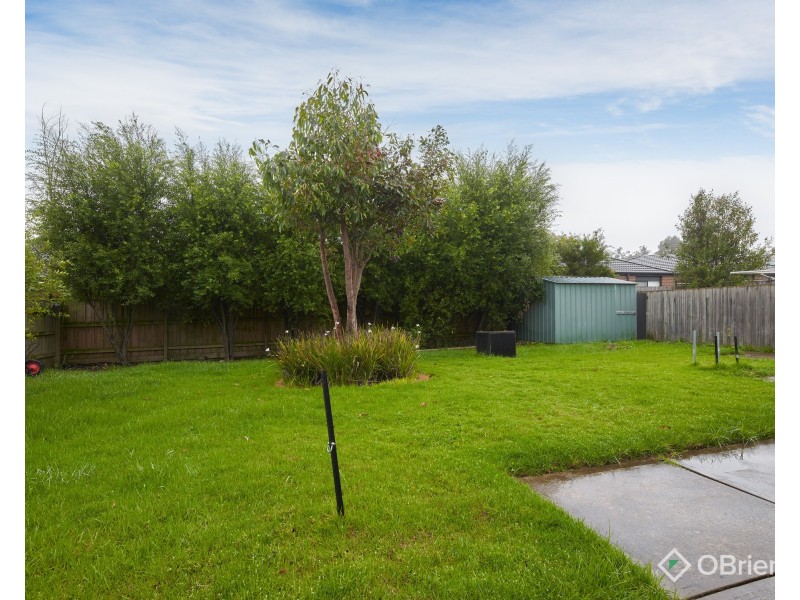 112 Cook Street, Drouin VIC 3818