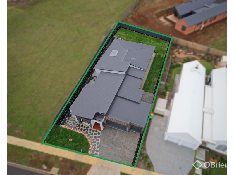 5 Magnolia Way, Warragul VIC 3820