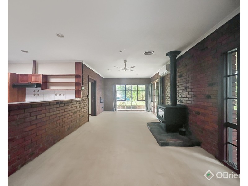 6 Bellamy Close, Warragul VIC 3820
