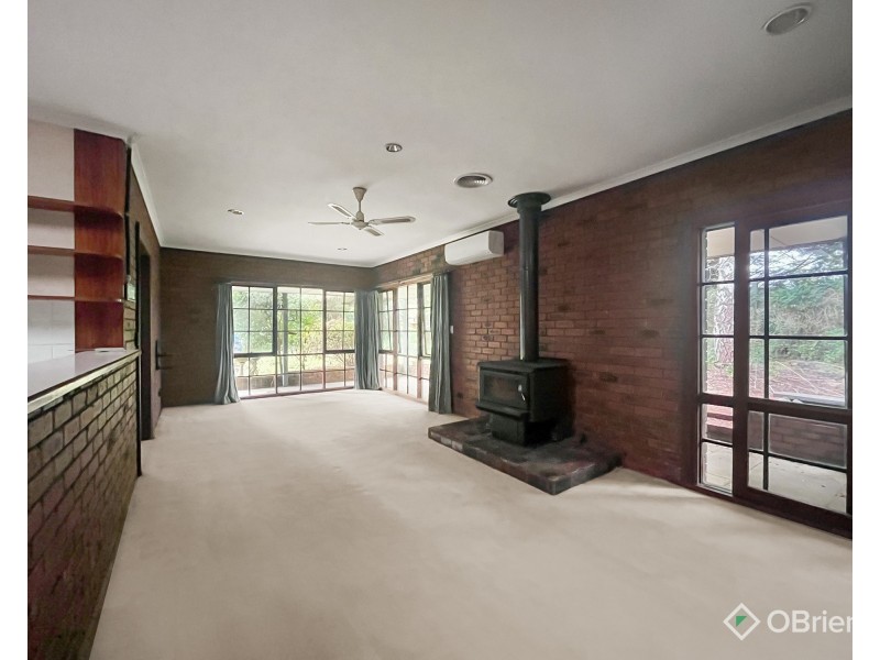 6 Bellamy Close, Warragul VIC 3820