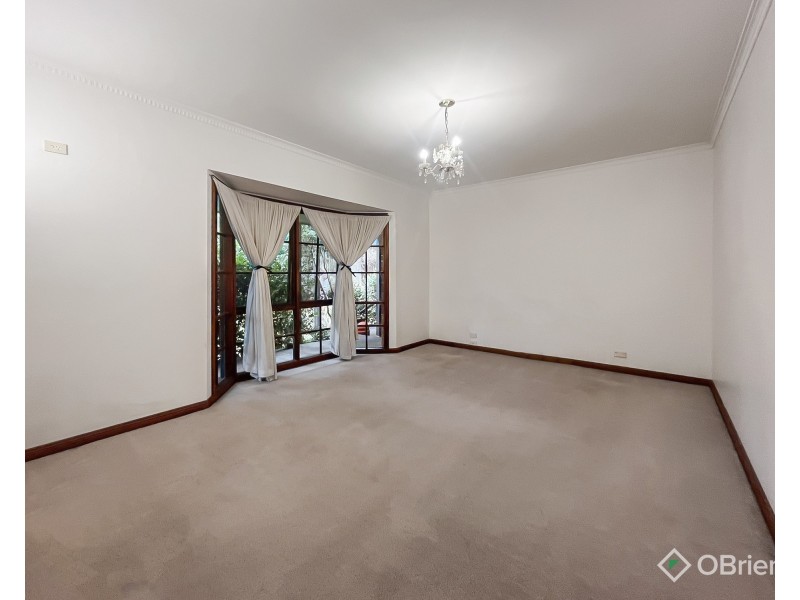 6 Bellamy Close, Warragul VIC 3820