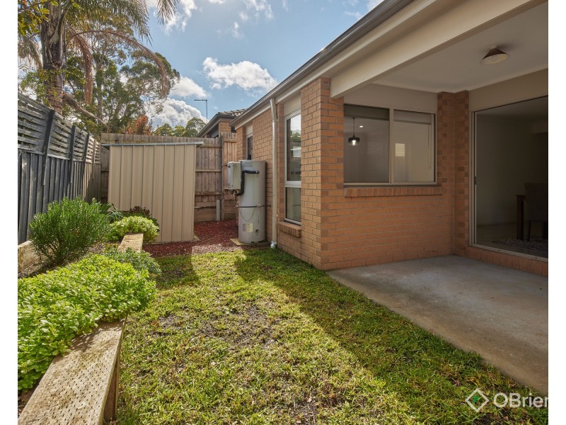 2/3 Springwater Drive, Drouin VIC 3818