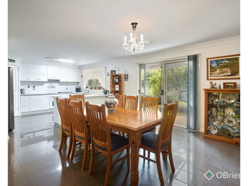 6 Hume Court, Warragul VIC 3820