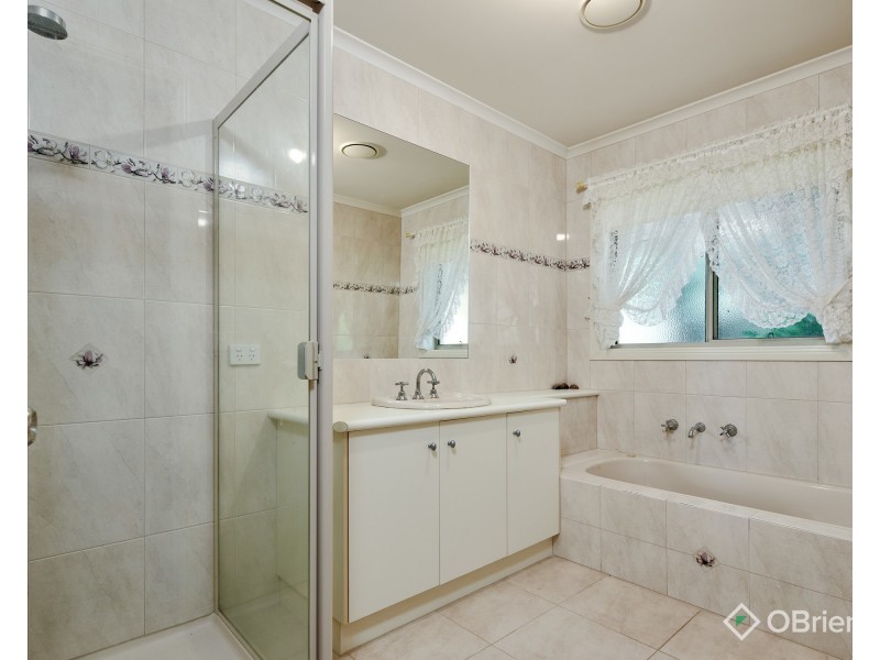 6 Hume Court, Warragul VIC 3820