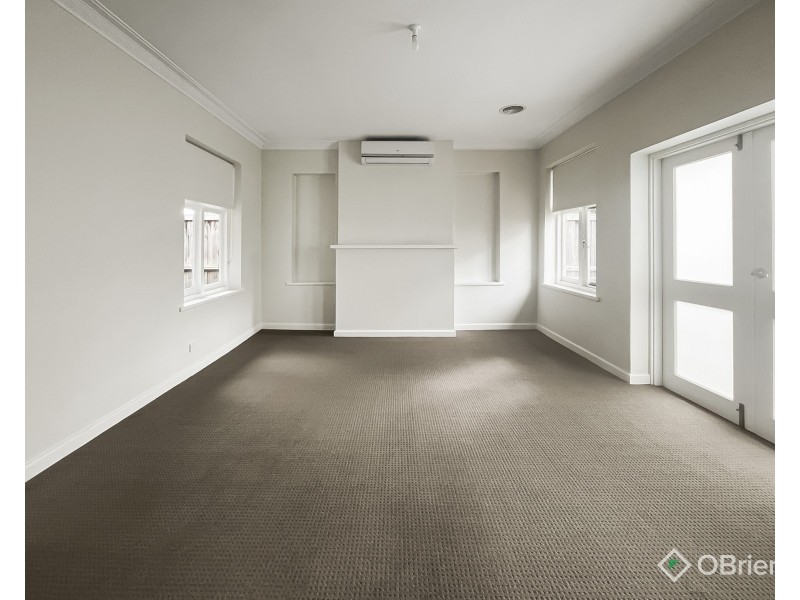 2/61 Clifford Street, Warragul VIC 3820