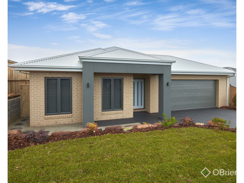 7 Newton Avenue, Warragul VIC 3820