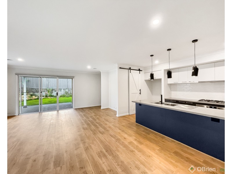 97 Willandra Circuit, Warragul VIC 3820