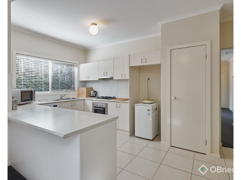 6/22a Albert Road, Drouin VIC 3818