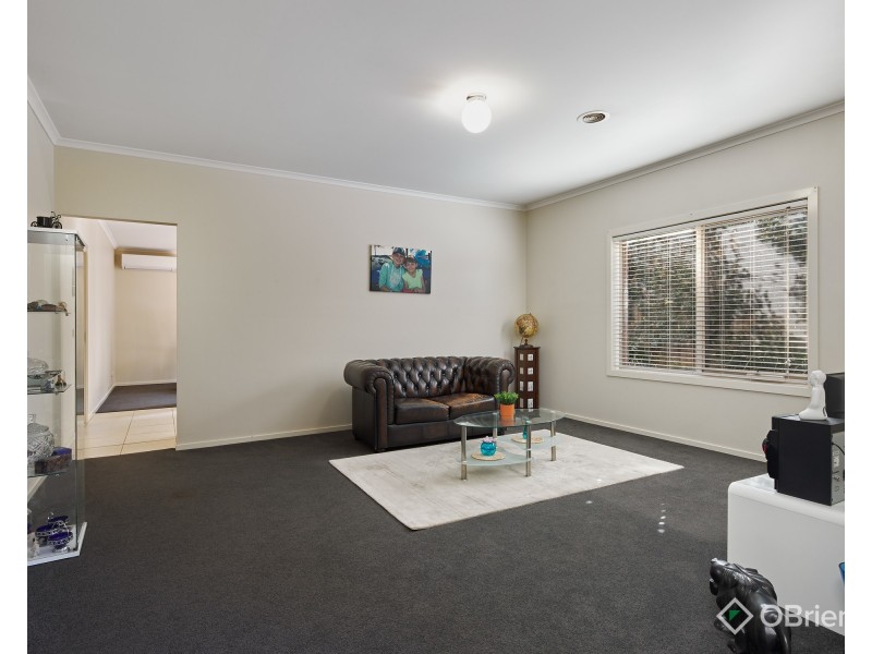 6/22a Albert Road, Drouin VIC 3818