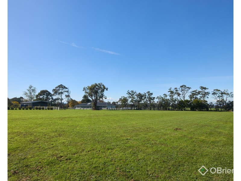 52 Streitbergs Road, Darnum VIC 3822