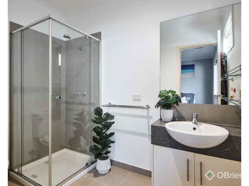 6/22 Main South Road, Drouin VIC 3818
