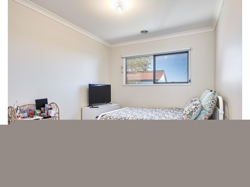 13 Warwick Way, Drouin VIC 3818