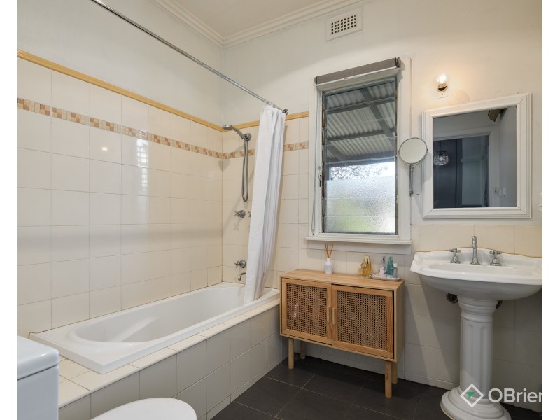 98a Contingent Street, Trafalgar VIC 3824