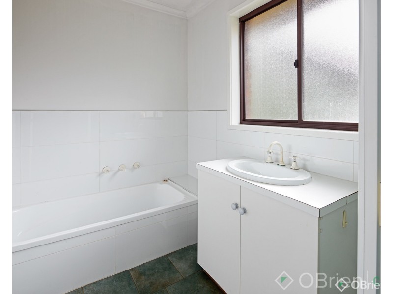 2/137 Brandy Creek Road, Warragul VIC 3820