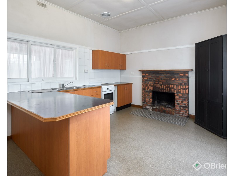 12 Drouin Road, Poowong VIC 3988