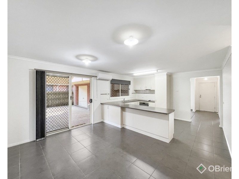 5 Barnes Way, Koo Wee Rup VIC 3981