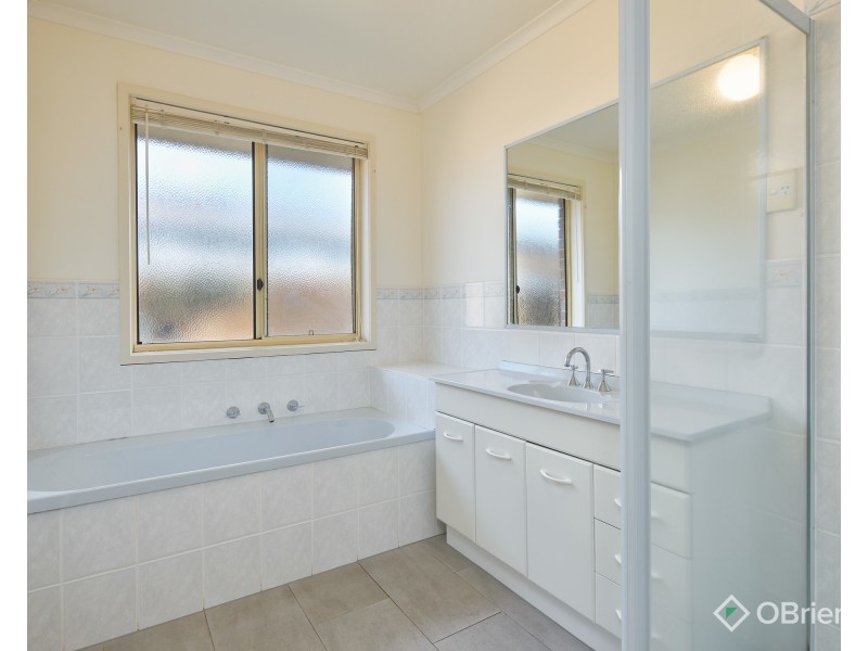 1/14 Ista Street, Warragul VIC 3820