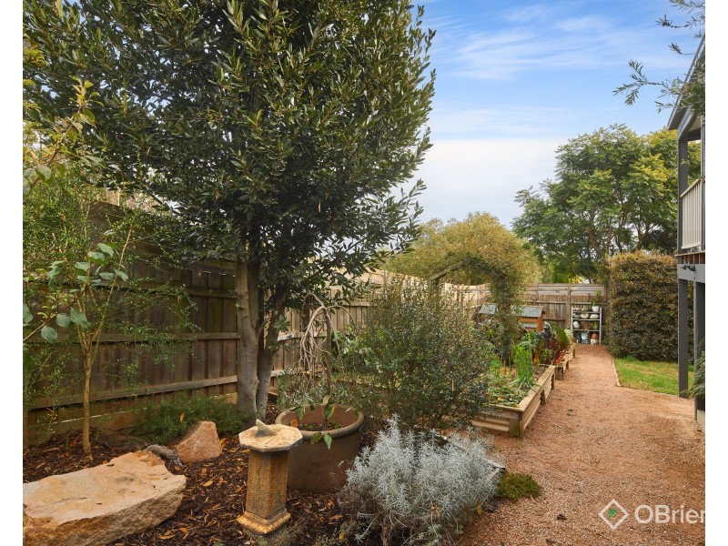 10 Shae Crescent, Drouin VIC 3818