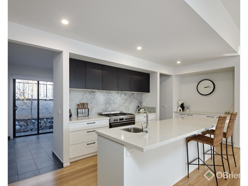 19 Kurrajong Road, Warragul VIC 3820