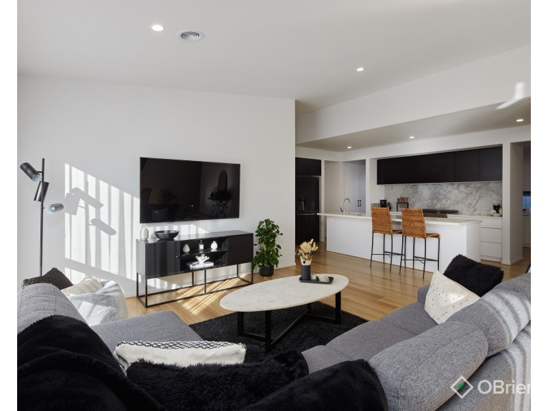 19 Kurrajong Road, Warragul VIC 3820