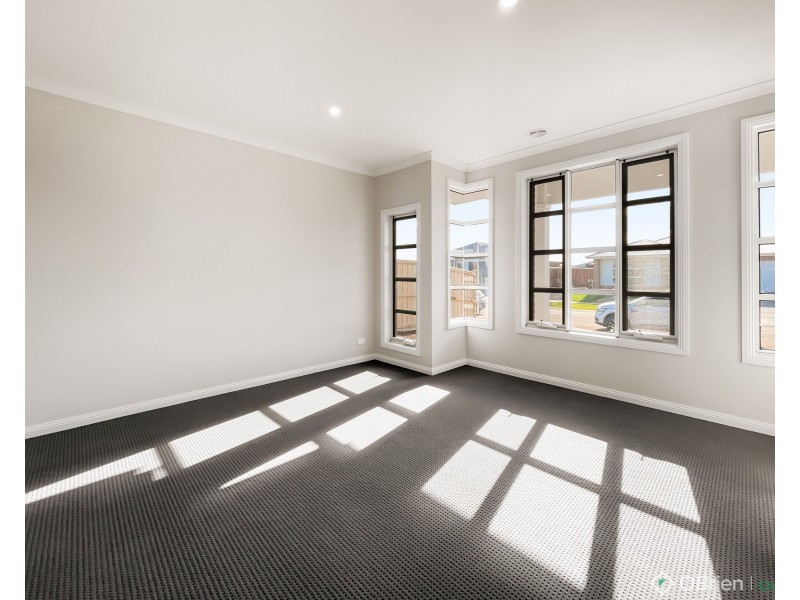 29 Franklin Avenue, Warragul VIC 3820