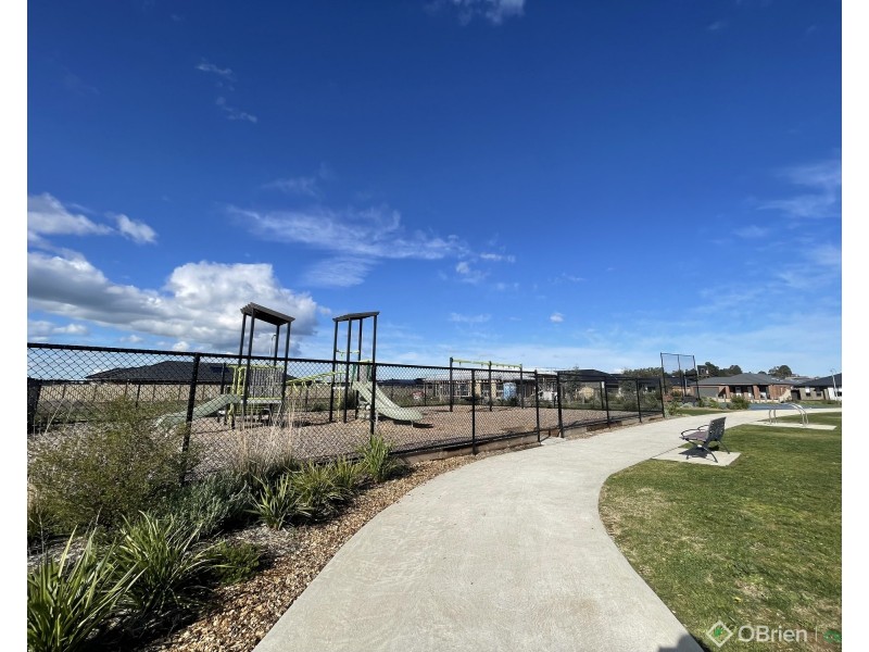 29 Franklin Avenue, Warragul VIC 3820