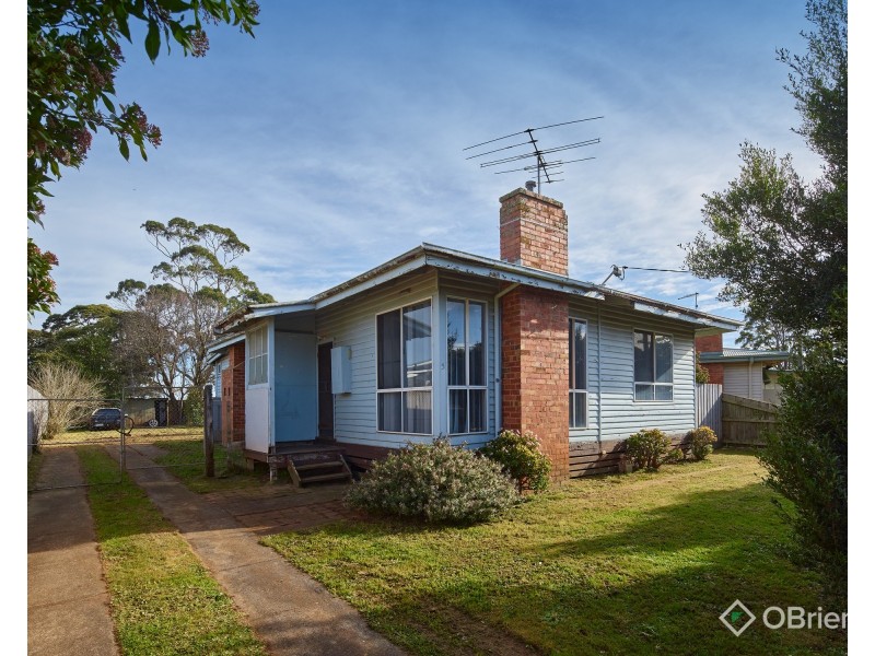 5 Mckindlay Street, Drouin VIC 3818