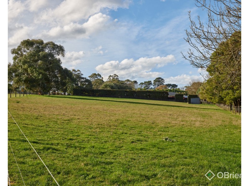 1/230 Korumburra-Warragul Road, Warragul VIC 3820